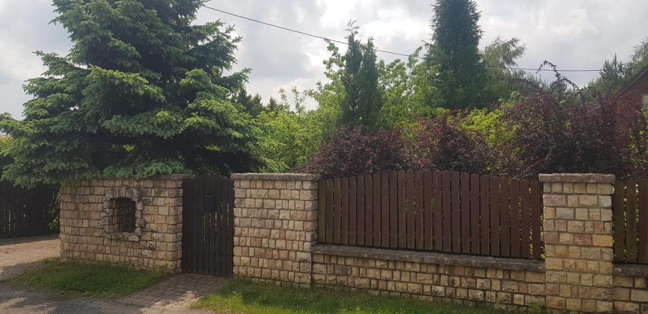 Szyszka I Roza Domek Na Jurze Zelazko Экстерьер фото